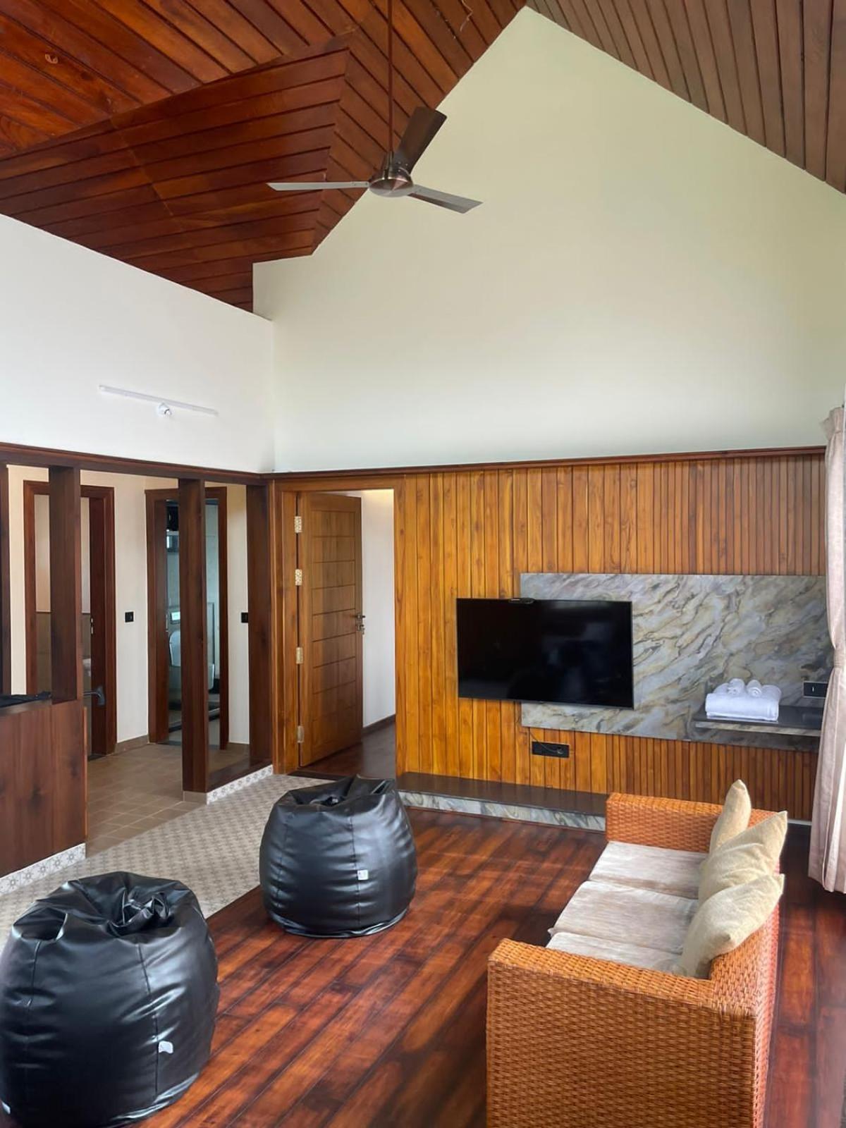 Biranji Aqua Retreat Hotell Chikmagalūr Eksteriør bilde