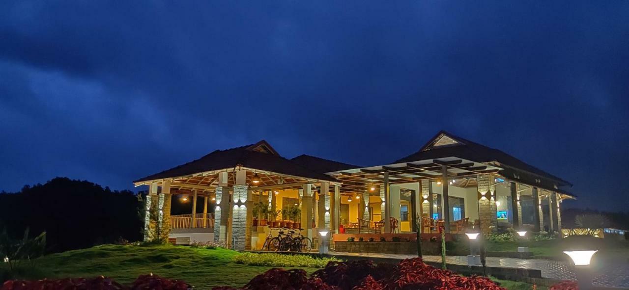 Biranji Aqua Retreat Hotell Chikmagalūr Eksteriør bilde